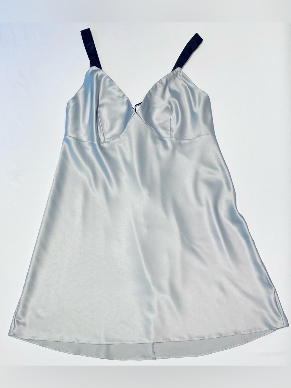 Victoria’s Secret Light Gray Satin Cross Back Slip Dress Nightgown, size L Large